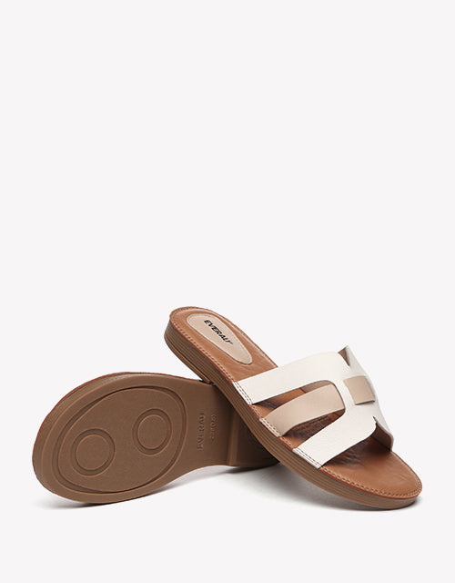 Women Sandals in Nude